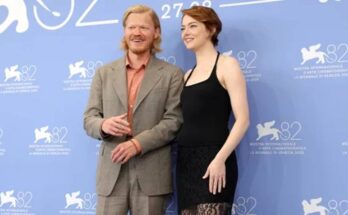 Emma Stone and Jesse Plemons