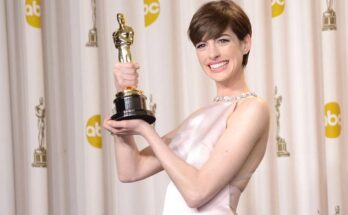 Anne Hathaway Awards